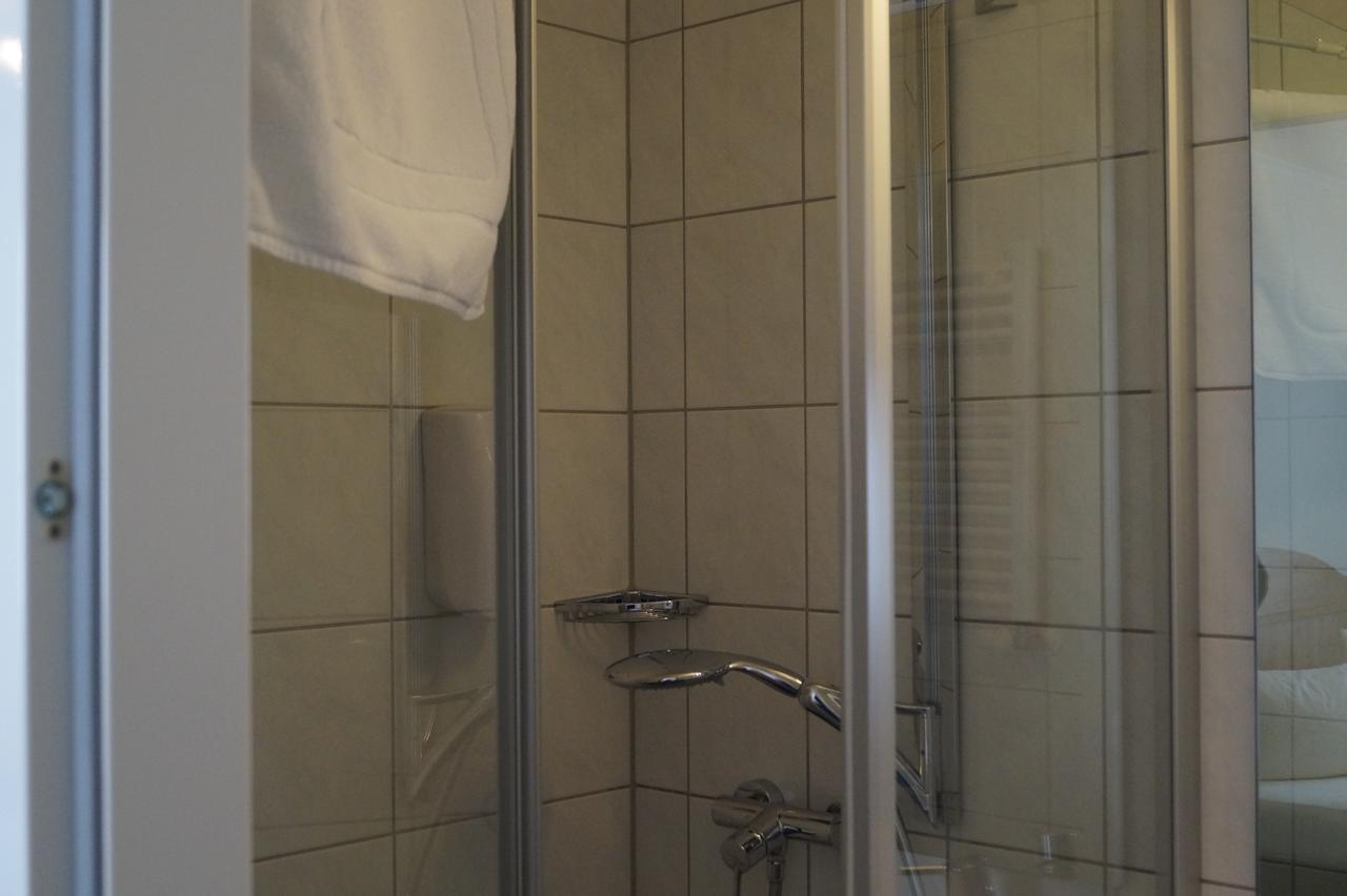 Hotel Zur Post Trostberg Buitenkant foto