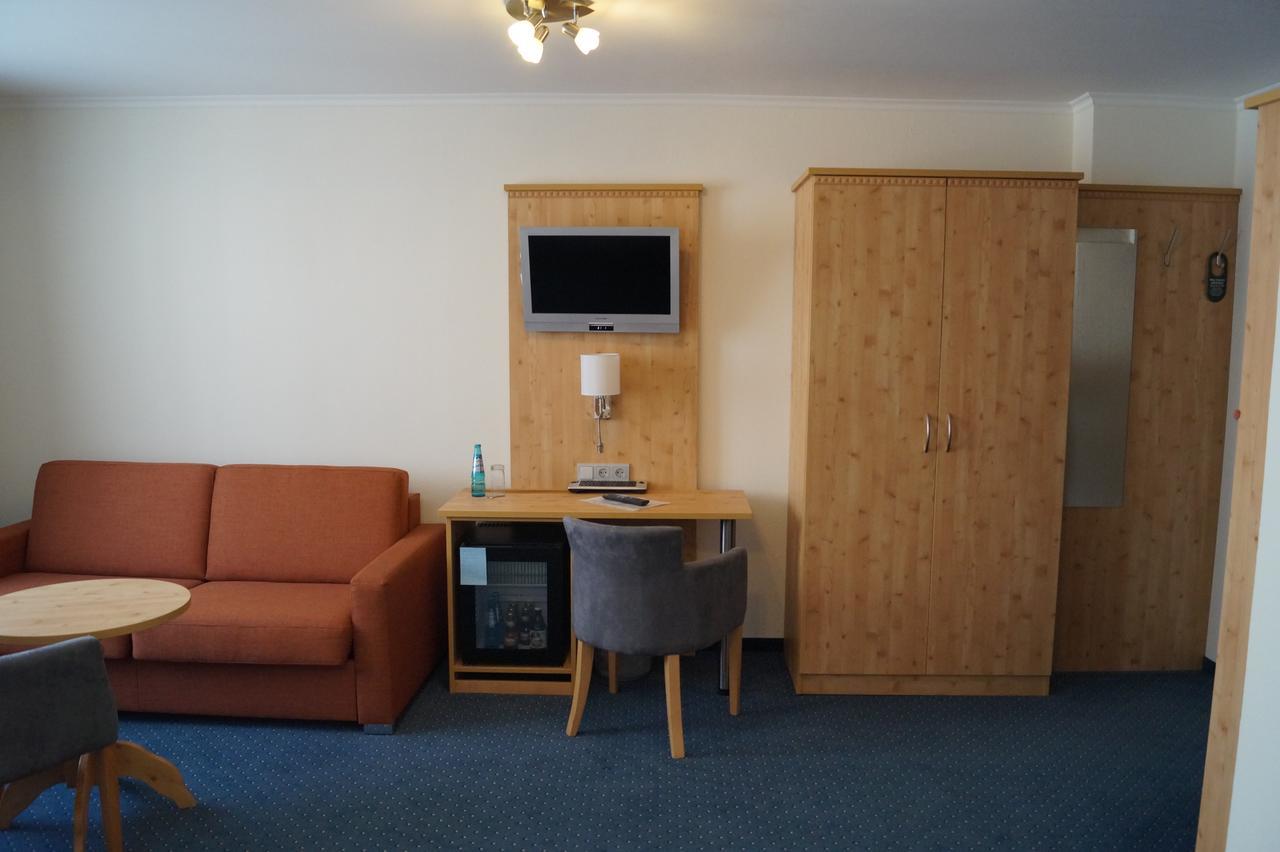 Hotel Zur Post Trostberg Buitenkant foto