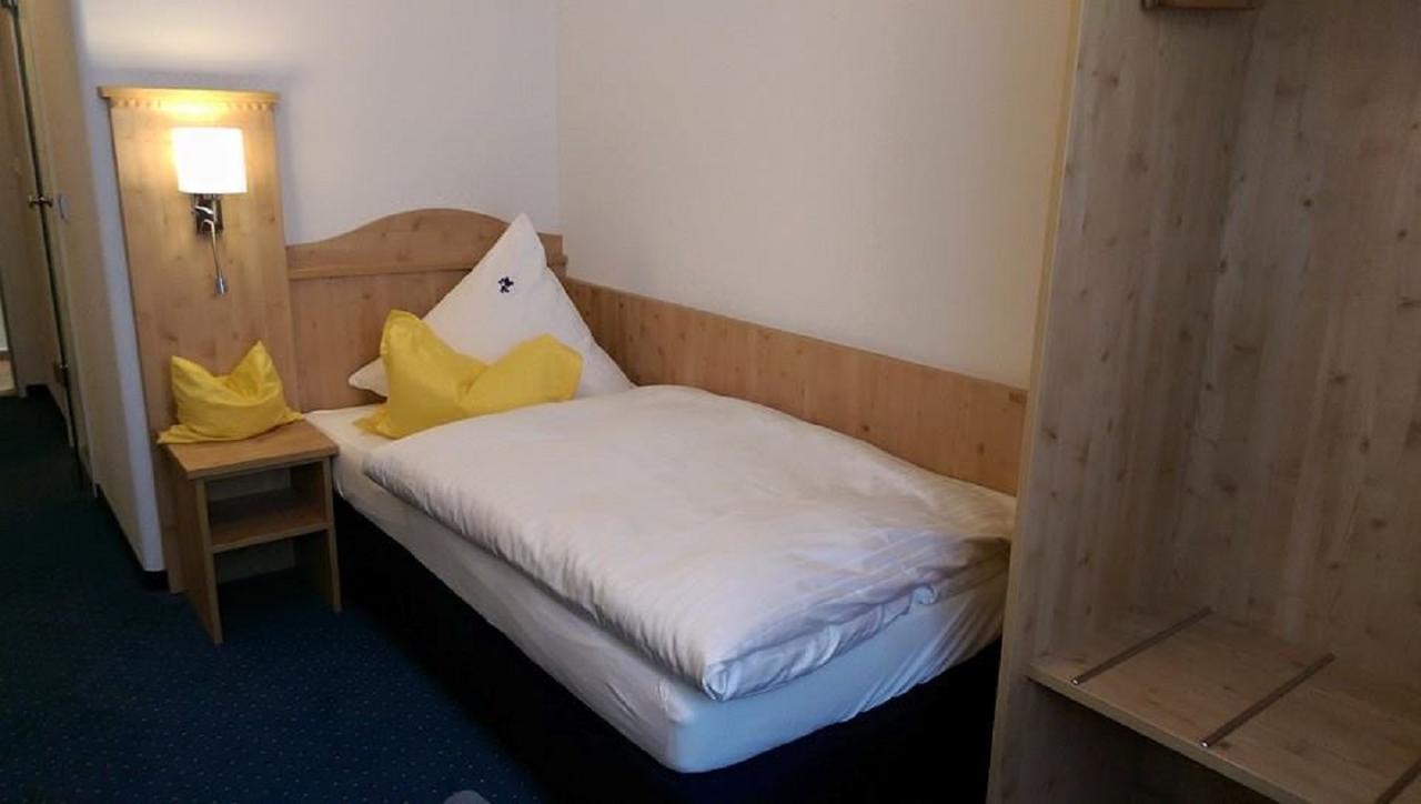 Hotel Zur Post Trostberg Buitenkant foto